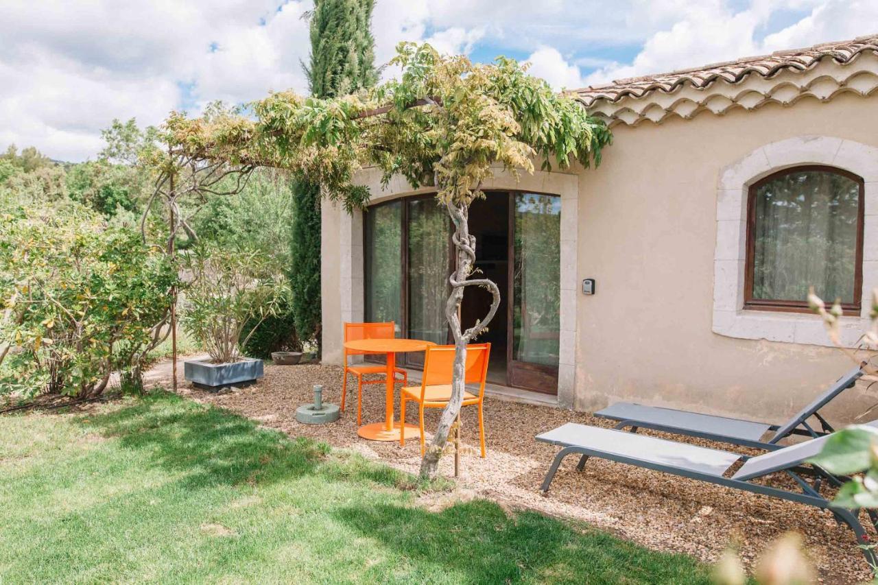 Le Mas De Cink Saint-Saturnin-lès-Apt Exterior photo