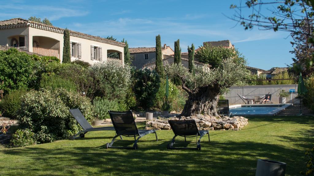 Le Mas De Cink Saint-Saturnin-lès-Apt Exterior photo
